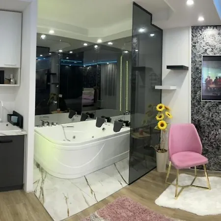 Love Spa Apartman Lägenhet *