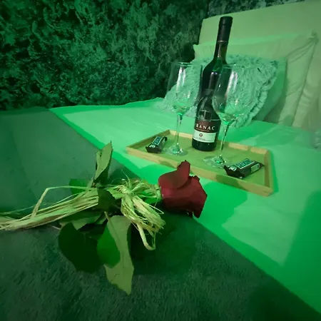 Love Spa Apartman Apartamento *