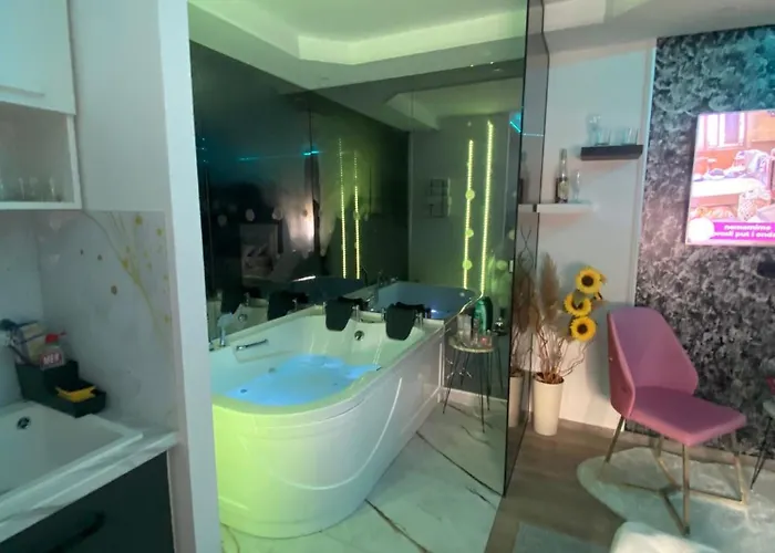 Apartment Love Spa Apartman *